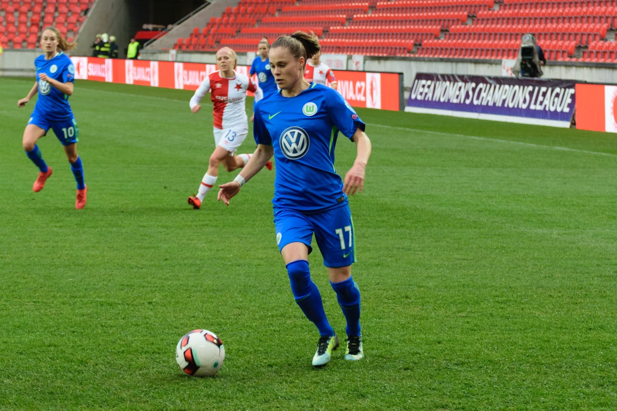 Ewa Pajor podczas meczu Slavia Praga – VfL Wolfsburg w 2018 roku