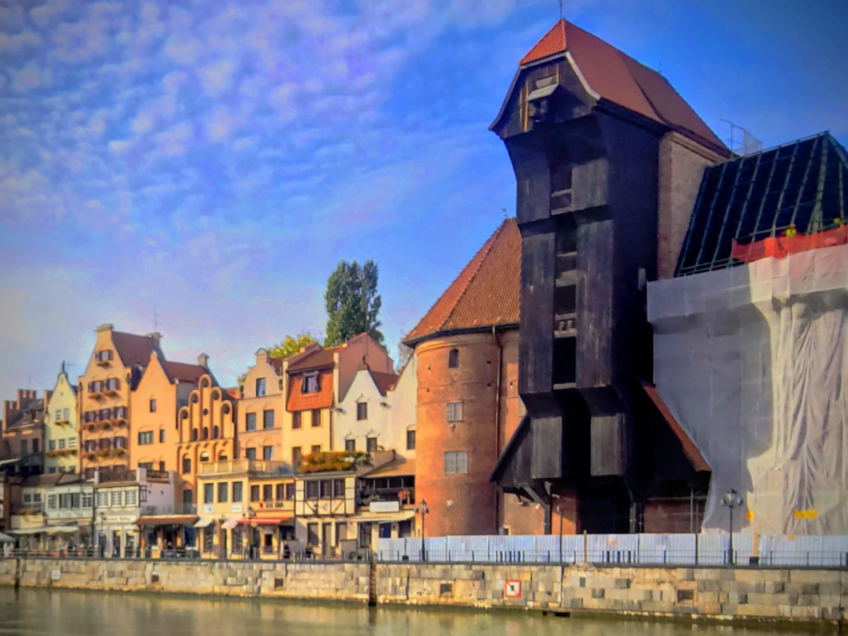 Historyczny żuraw portowy w Gdańsku – przykład dawnej inżynierii dźwigowej