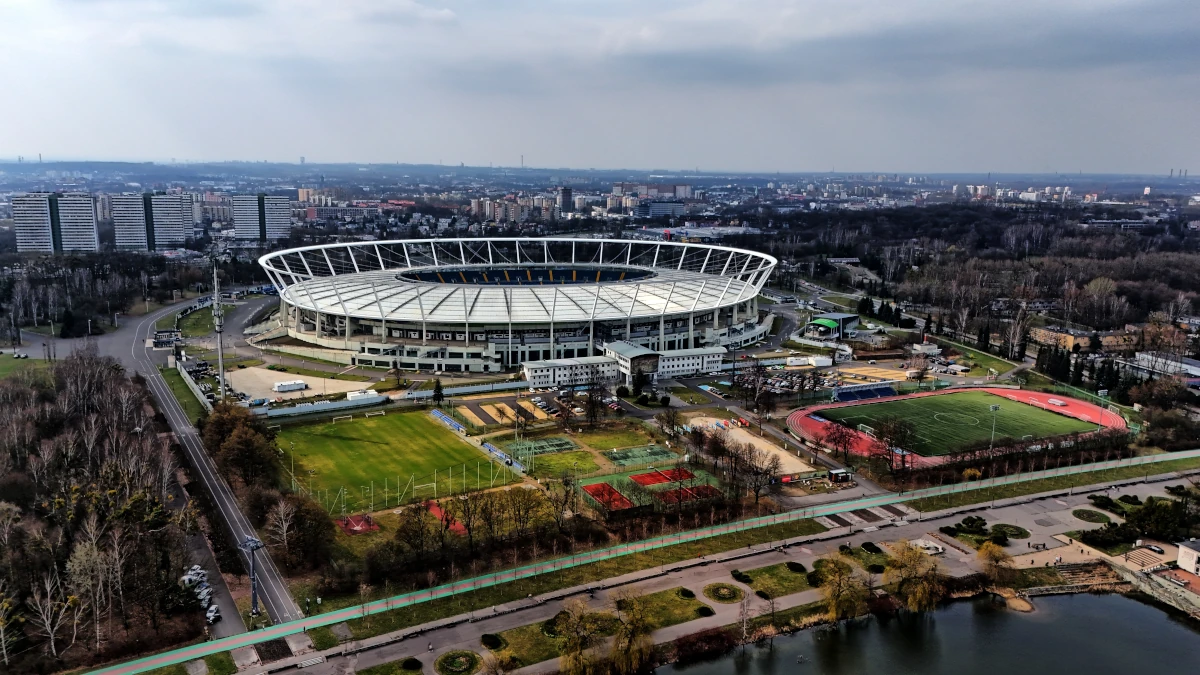 Stadion Śląski i otaczające go tereny Parku Śląskiego