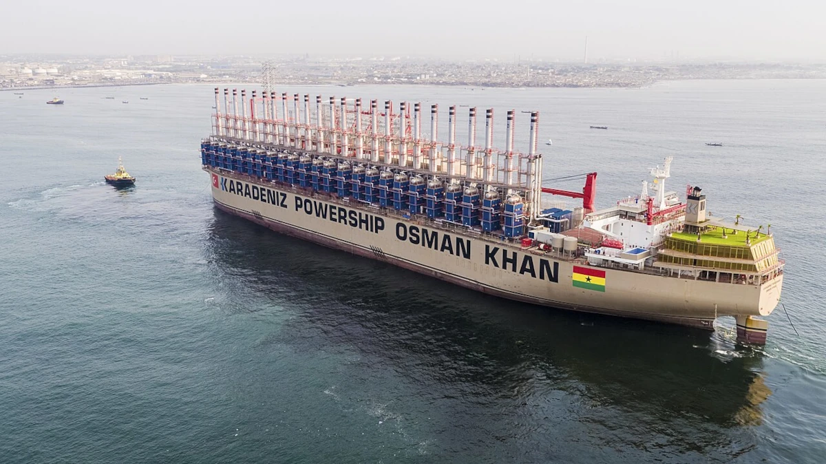 Karadeniz Powership Osman Khan w pobliżu Ghany
