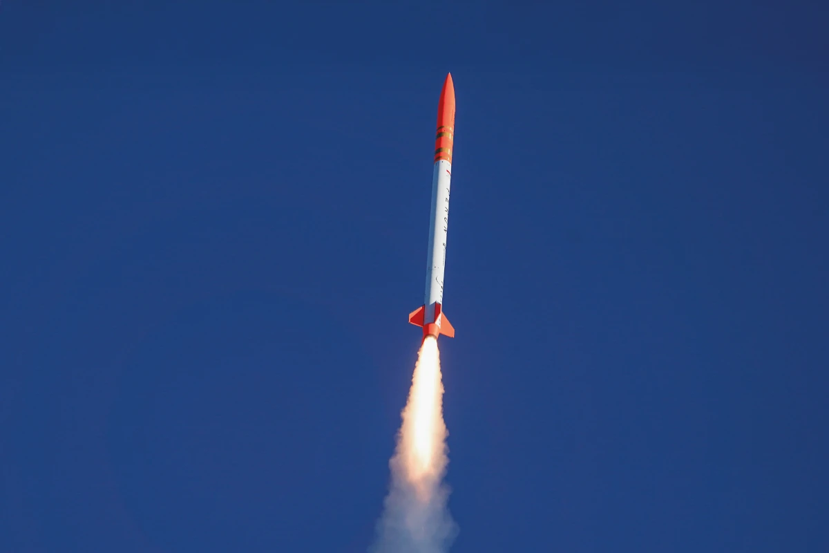 Rakieta suborbitalna PERUN firmy SpaceForest podczas lotu